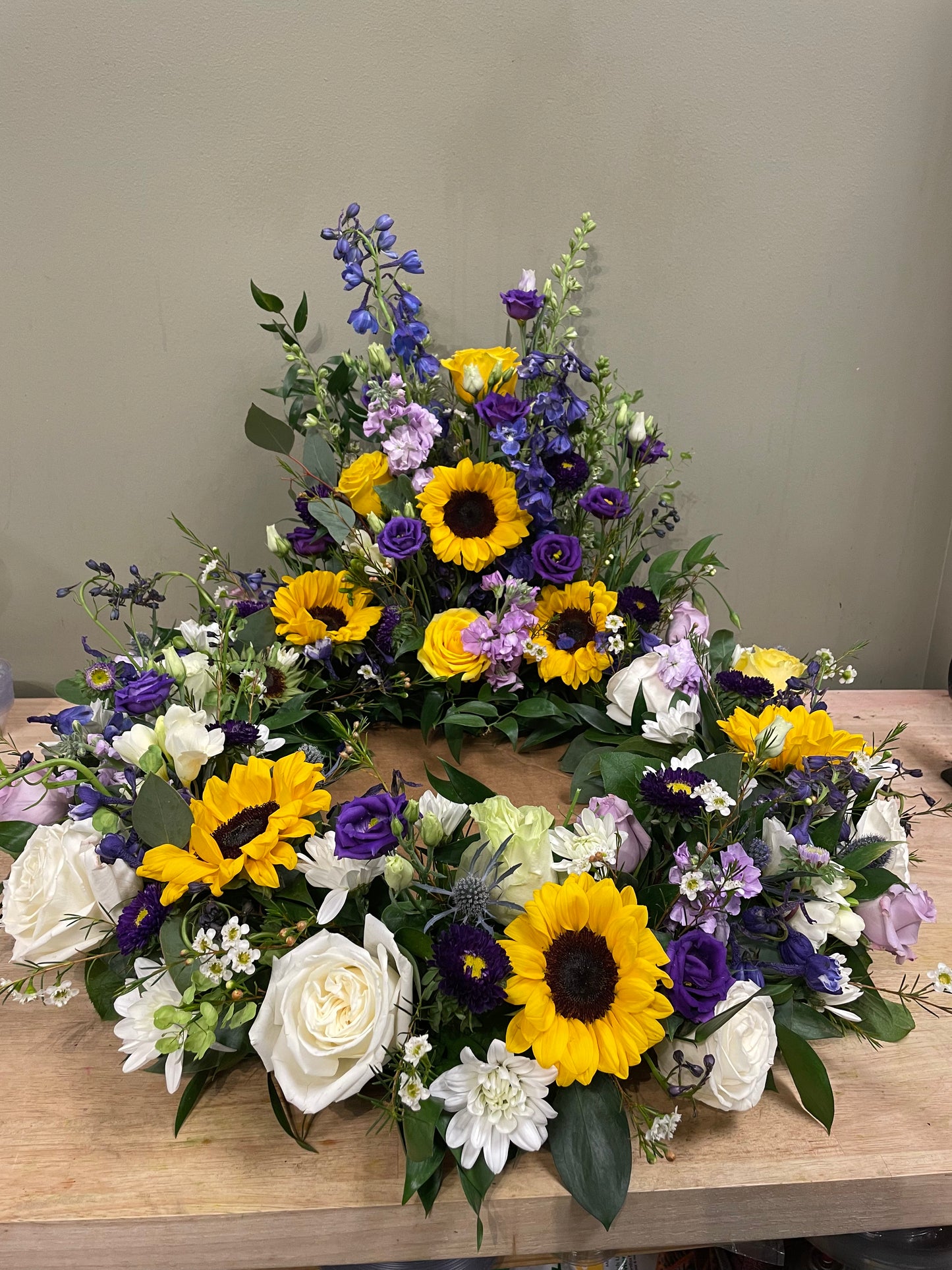 Cremation Urn Wreath I